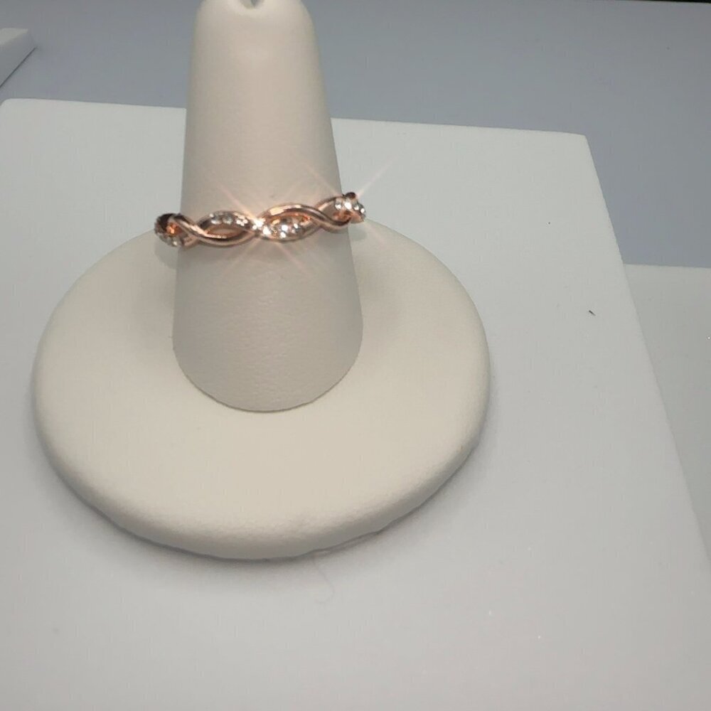 18k Rose Gold Plated Ring With Rhinestones Size 8 Fashion Jewelry - Picture 9 of 11